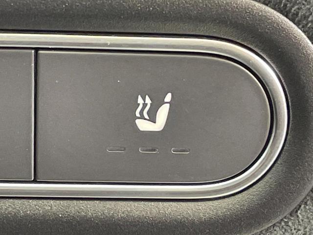 Aクラス A200d AMGライン ナビゲーションPKG ディストロニックプラス ブラインドスポットアシスト バックカメラ LEDヘッド ハイビームアシスト 前席パワーシート 前席シートヒーター パーキングアシスト ETC車載器 禁煙車(8枚目)