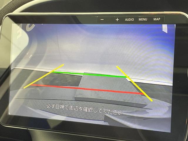 スマートフォーフォー ＢＲＡＢＵＳ　エクスクルーシブ　パノラミックガラスルーフ　バックカメラ　ＬＥＤヘッド　クルーズコントロール　フルセグＴＶ　前席シートヒーター　Ｂｌｕｅｔｏｏｔｈ　禁煙車　ＥＴＣ　純正１７インチアルミホイール　アイドリングストップ（6枚目）