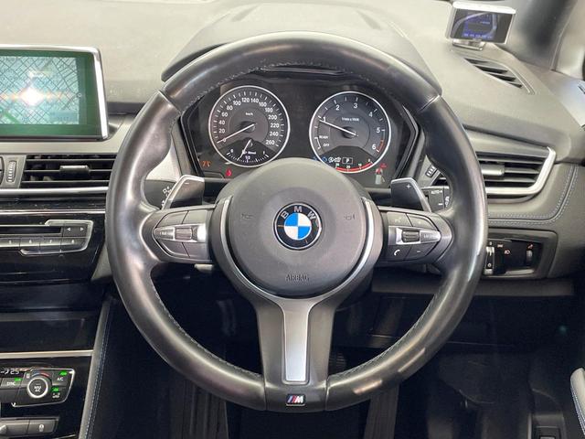 ２シリーズ ２１８ｄアクティブツアラー　Ｍスポーツ　パーキングサポートパッケージ　コンフォートパッケージ　インテリジェントセーフティ　Ｂｌｕｅｔｏｏｔｈ　バックカメラ　クリアランスソナー　コンフォートアクセス　純正１８インチＡＷ　ＥＴＣ　禁煙車（10枚目）