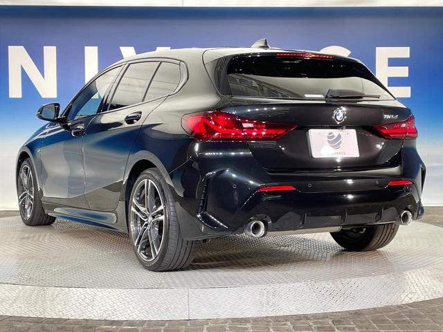 １シリーズ １１８ｄ　Ｍスポーツ　プラスパッケージ　ｉＤｒｉｖｅナビゲーションパッケージ　赤革シート　レーダークルーズ　純正ナビ　ＡｐｐｌｅＣａｒＰｌａｙ　バックカメラ　クリアランスソナー　コンフォートアクセス　ＥＴＣ車載器　禁煙車（18枚目）