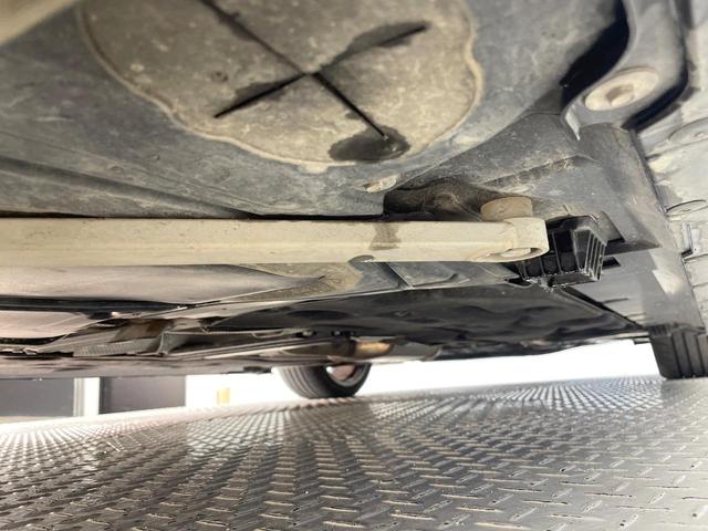 １シリーズ １１８ｄ　Ｍスポーツ　プラスパッケージ　ｉＤｒｉｖｅナビゲーションパッケージ　赤革シート　レーダークルーズ　純正ナビ　ＡｐｐｌｅＣａｒＰｌａｙ　バックカメラ　クリアランスソナー　コンフォートアクセス　ＥＴＣ車載器　禁煙車（26枚目）