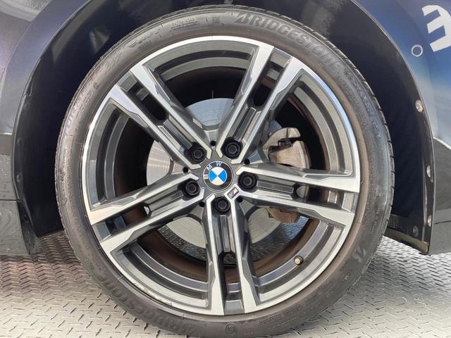 １シリーズ １１８ｄ　Ｍスポーツ　プラスパッケージ　ｉＤｒｉｖｅナビゲーションパッケージ　赤革シート　レーダークルーズ　純正ナビ　ＡｐｐｌｅＣａｒＰｌａｙ　バックカメラ　クリアランスソナー　コンフォートアクセス　ＥＴＣ車載器　禁煙車（32枚目）