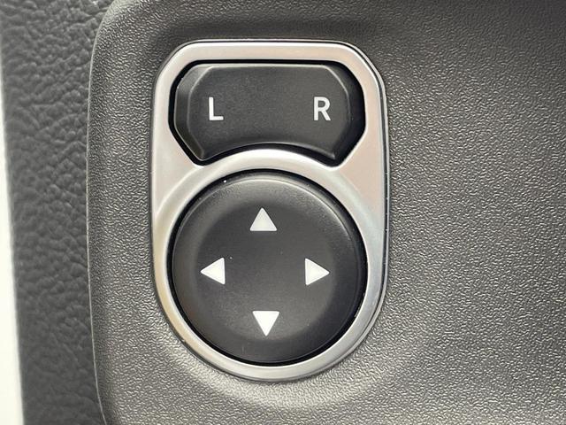 ジープ・ラングラーアンリミテッド サハラ ローンチエディション アップルカープレイ バックカメラ オートクルーズコントロール 前席シートヒーター ALPINE製スピーカー ブラインドスポットアシスト ステアリングヒーター 純正ナビ LEDヘッドライト 禁煙車(43枚目)