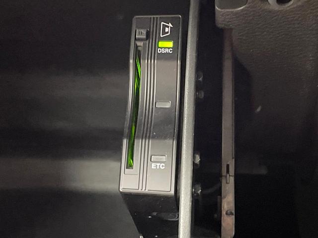 ジープ・ラングラーアンリミテッド サハラ ローンチエディション アップルカープレイ バックカメラ オートクルーズコントロール 前席シートヒーター ALPINE製スピーカー ブラインドスポットアシスト ステアリングヒーター 純正ナビ LEDヘッドライト 禁煙車(45枚目)