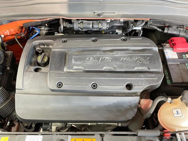 ジープ・レネゲード ロンジチュード　アップルカープレイ　バックカメラ　Ｂｅａｔｓサウンドシステム　オートクルーズコントロール　コーナーセンサー　７インチタッチモニター　３．５インチモノクロマルチビューディスプレイ　純正１６インチＡＷ（19枚目）