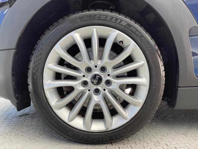 ＭＩＮＩ クーパーＳＤ　クラブマン　ペッパーパッケージ　レーダークルーズ　純正ナビ　Ｂｌｕｅｔｏｏｔｈ　バックカメラ　パークディスタンスコントロール　コンフォートアクセス　ＬＥＤヘッドランプ　純正１７インチＡＷ　ＥＴＣ車載器　禁煙車（30枚目）