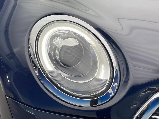 ＭＩＮＩ クーパーＳＤ　クラブマン　ペッパーパッケージ　レーダークルーズ　純正ナビ　Ｂｌｕｅｔｏｏｔｈ　バックカメラ　パークディスタンスコントロール　コンフォートアクセス　ＬＥＤヘッドランプ　純正１７インチＡＷ　ＥＴＣ車載器　禁煙車（56枚目）