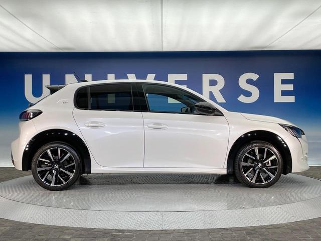 ２０８ ＧＴ　レーダークルーズ　純性ナビ　ＡｐｐｌｅＣａｒＰｌａｙ　バックカメラ　クリアランスソナー　ブラインドスポットアシスト　レーンキープアシスト　前席シートヒーター　ＬＥＤヘッドランプ　ＥＴＣ車載器　禁煙車（20枚目）