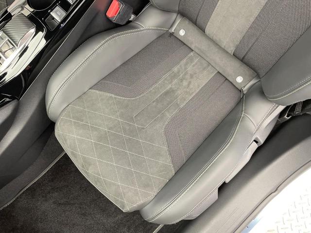 ２０８ ＧＴ　レーダークルーズ　純性ナビ　ＡｐｐｌｅＣａｒＰｌａｙ　バックカメラ　クリアランスソナー　ブラインドスポットアシスト　レーンキープアシスト　前席シートヒーター　ＬＥＤヘッドランプ　ＥＴＣ車載器　禁煙車（36枚目）