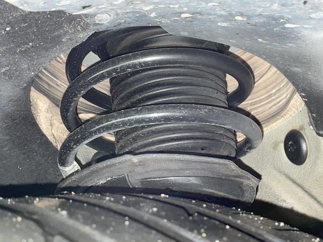 ３シリーズ ３２０ｉラグジュアリー　黒革シート　前席シートヒーター　パワーシート　純正ナビ　バックカメラ　アクティブクルーズ　インテリジェントセーフティ　ＨＩＤヘッドランプ　コンフォートアクセス　純正１７インチアルミ　ＥＴＣ　禁煙（21枚目）