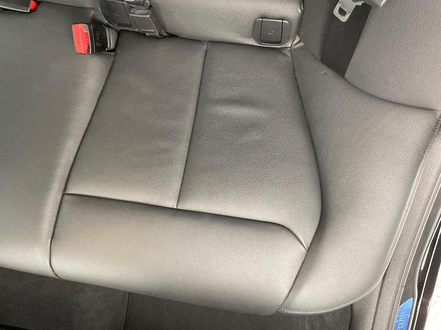 ３シリーズ ３２０ｉラグジュアリー　黒革シート　前席シートヒーター　パワーシート　純正ナビ　バックカメラ　アクティブクルーズ　インテリジェントセーフティ　ＨＩＤヘッドランプ　コンフォートアクセス　純正１７インチアルミ　ＥＴＣ　禁煙（56枚目）