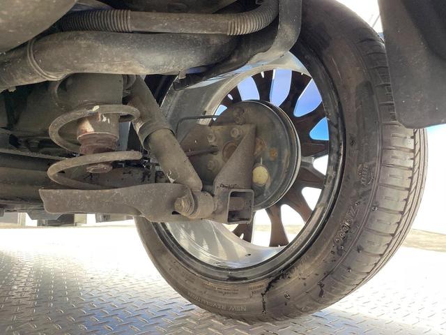 500 イレジスティービレ 185台限定特別仕様車 固定式ガラスルーフ AppleCarPlay BeatsAudioプレミアムサウンドシステム クリアランスソナー オートエアコン 専用ボディ色ピンクグレー ETC車載器 禁煙車(25枚目)