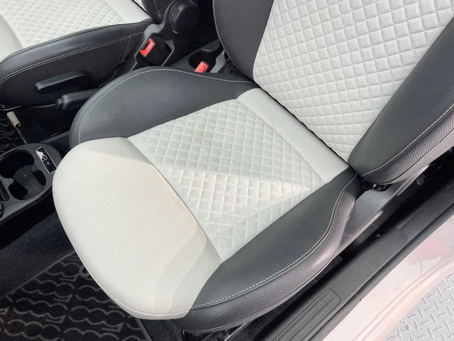 500 イレジスティービレ 185台限定特別仕様車 固定式ガラスルーフ AppleCarPlay BeatsAudioプレミアムサウンドシステム クリアランスソナー オートエアコン 専用ボディ色ピンクグレー ETC車載器 禁煙車(33枚目)