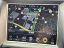 ●純正ナビ:一体感のあるナビは、高級感ある車内を演出してくれます。Bluetooth再生などオーディオ機能も充実しておりますので、運転もより楽しめます♪