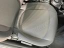 クーパー　３ドア　カメラ／パーキングアシストパッケージ　ペッパーパッケージ　禁煙車　純正ナビ　バックカメラ　ＬＥＤヘッド　ドライビングアシスト　ユニオンジャックリアランプ　オートエアコン　ＥＴＣ　１オーナー（31枚目）