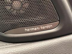 ●ｈａｒｍａｎ／ｋａｒｄｏｎサウンドシステム：オーディオ専門メーカーが手掛けるプレミアムスピーカーを装備。多数のスピーカーから、音の粒立ちまで分かる高品質な音楽をお楽しみいただけます。 5