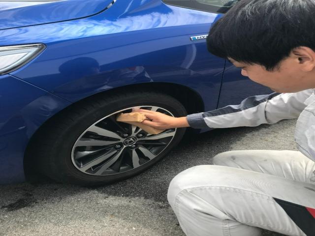 ヴェゼル ハイブリッドＸ・ホンダセンシング　ギャザズナビ／リアカメラ／スマートキー／ホンダセンシング／ＬＥＤヘッドライト／音声タイプＥＴＣ／純正１６インチアルミホイール／リアプライバシーガラス／オートエアコン（50枚目）