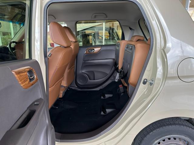 Ｎ－ＯＮＥ セレクト　ギャザズナビ／リアカメラ／あんしんパケ／スマートキー／音声タイプＥＴＣ／シートヒーター／内装茶色／リアプライバシーガラス／オートエアコン／コンビシート／フルセグテレビ対応（19枚目）