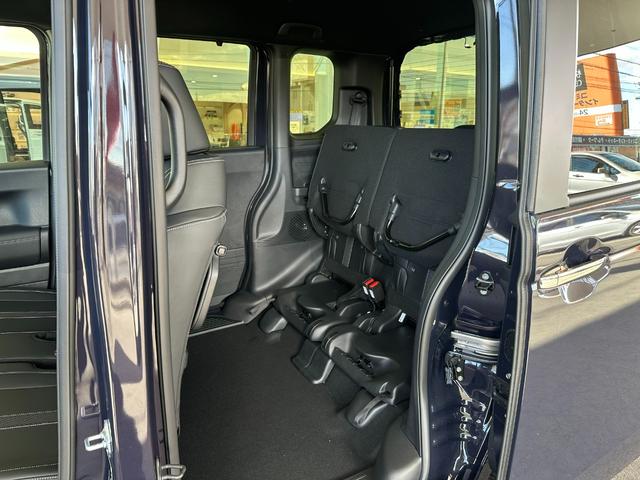 N-BOXカスタム ターボコーディネートスタイル 当社デモカー/ギャザズナビ/両側電動ドア/マルチビューカメラシステム/ホンダセンシング/LEDヘッドライト/スマートキー/コンビシート/シートヒーター/純正15インチアルミホイール(31枚目)