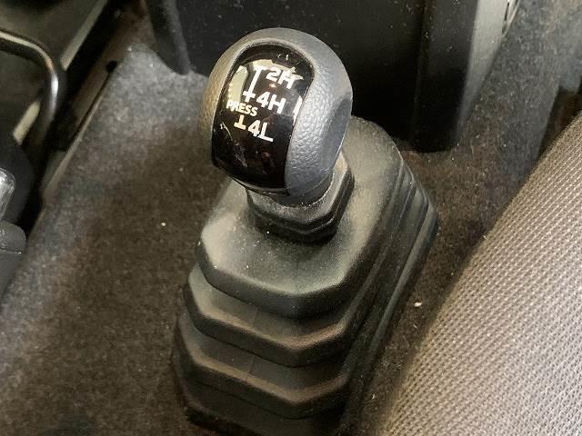XC 8インチ楽ナビ Bluetooth接続 フルセグ ミュージックサーバー 衝突軽減ブレーキ クルーズコントロール シートヒーター ワークアルミホイール グレディーマフラー 2インチリフトアップキット(6枚目)