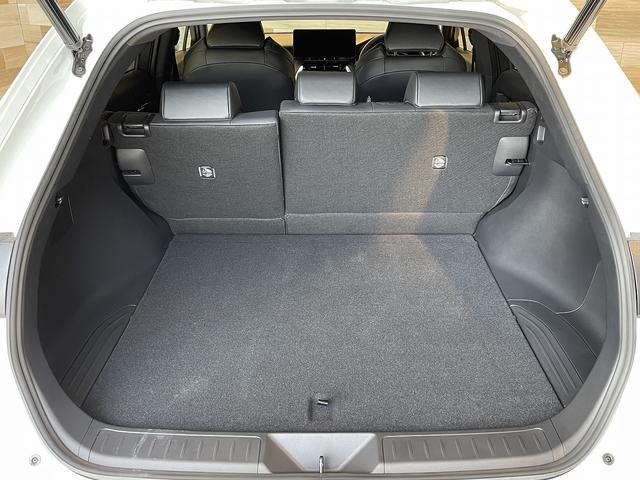 G 登録済未使用車 メーカー12.3型ディスプレイオーディオ Bluetooth接続 デジタルインナーミラー レーダークルーズコントロール オートマチックハイビーム 純正18インチアルミホイール(37枚目)