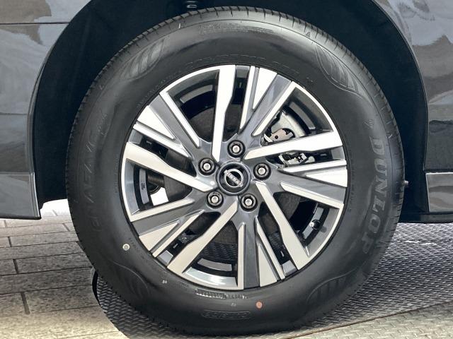 お問い合わせは０１２０−２４ー４０９２まで。専門店だからこその知識・経験豊富なスタッフ達が、お客様に最適な一台をご案内致します。