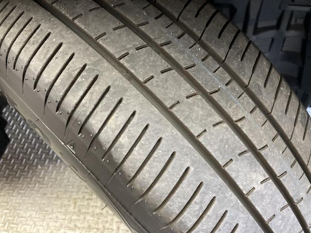 セレナ ハイウェイスターＶ　純正１２．３型ナビ　アラウンドビューモニター　シートヒーター　ＥＴＣ　プロパイロット　デジタルインナーミラー　後席シートヒーター　ブラインドスポットモニター　両側電動スライドドア　ワイヤレス充電（40枚目）