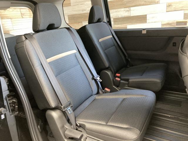 セレナ ハイウェイスターＶ　純正１２．３型ナビ　アラウンドビューモニター　シートヒーター　ＥＴＣ　プロパイロット　デジタルインナーミラー　後席シートヒーター　ブラインドスポットモニター　両側電動スライドドア　ワイヤレス充電（42枚目）