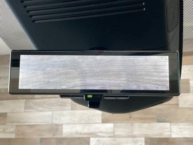 セレナ ハイウェイスターＶ　純正１２．３型ナビ　アラウンドビューカメラ　シートヒーター　ステアリングヒーター　ブラインドスポットモニター　プロパイロッド　デジタルインナーミラー　ワイヤレス充電　電動パーキングブレーキ　ＥＴＣ（4枚目）