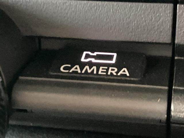 セレナ ハイウェイスターＶ　純正１２．３型ナビ　アラウンドビューカメラ　シートヒーター　ステアリングヒーター　ブラインドスポットモニター　プロパイロッド　デジタルインナーミラー　ワイヤレス充電　電動パーキングブレーキ　ＥＴＣ（48枚目）