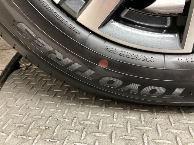 セレナ ハイウェイスターＶ　純正１２．３型ナビ　アラウンドビューカメラ　シートヒーター　ステアリングヒーター　ブラインドスポットモニター　プロパイロッド　デジタルインナーミラー　ワイヤレス充電　電動パーキングブレーキ　ＥＴＣ（59枚目）