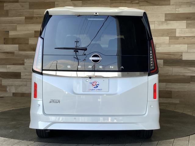 セレナ ハイウェイスターＶ　純正１２．３型ナビ　アラウンドビューカメラ　シートヒーター　ステアリングヒーター　ブラインドスポットモニター　プロパイロッド　デジタルインナーミラー　ワイヤレス充電　電動パーキングブレーキ　ＥＴＣ（74枚目）