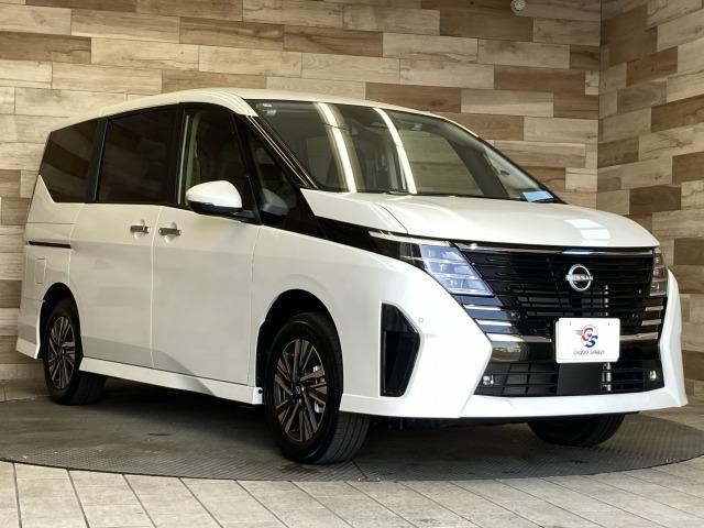 セレナ ハイウェイスターＶ　純正１２．３型ナビ　アラウンドビューカメラ　シートヒーター　ステアリングヒーター　ブラインドスポットモニター　プロパイロッド　デジタルインナーミラー　ワイヤレス充電　電動パーキングブレーキ　ＥＴＣ（77枚目）