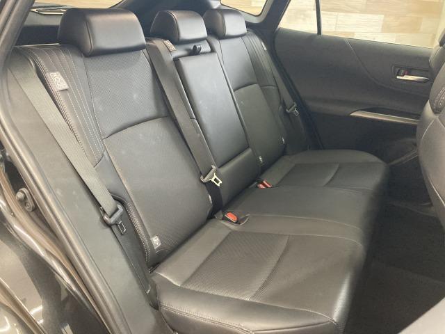 ハリアーハイブリッド Ｚ　“Ｌｅａｔｈｅｒ　Ｐａｃｋａｇｅ”　純正１２．３インチ　パノラマルーフ　パノラミックビューモニター　ＪＢＬスピーカー　ブラインドスポットモニター　ヘッドアップディスプレイ　デジタルインナーミラー　ヘッドアップディスプレイ　シートヒーター（43枚目）
