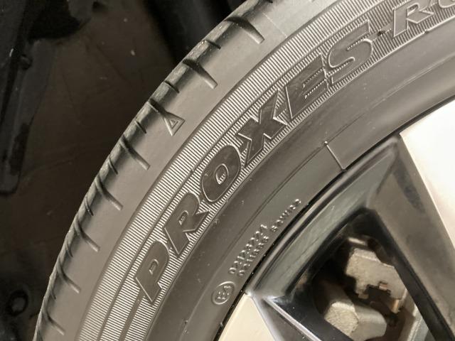 ノア Ｓ－Ｚ　ワンオーナー　純正１０．５ナビ　フリップダウンモニター　レーダークルーズコントロール　電動リアゲート　バックカメラ　両側電動スライドドア　オートハイビーム　シートヒーター　後席エアコン　スマーキー（37枚目）