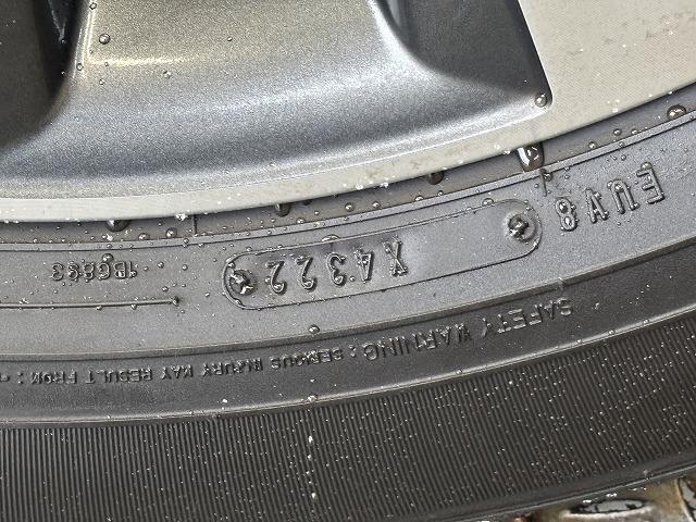 ランドクルーザープラド ＴＸ“Ｌパッケージ”　サンルーフ　モデリスタ　純正ディスプレイオーディオ　ブラインドスポットモニター　パノラミックビューモニター　レーダークルーズコントロール　シートヒーター　シートクーラー　クリアランスソナー　ＥＴＣ（28枚目）