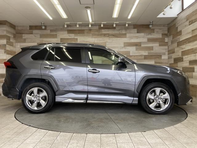 ＲＡＶ４ ハイブリッドＧ　純正９インチナビ　モデリスタエアロ　シートヒーター　ブラインドスポットモニター　レーダークルーズコントロール　トヨタセーフィティーセンス　電動リアゲート　ハンドルヒーター　オートブレーキホールド（28枚目）