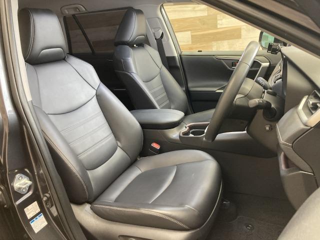 ＲＡＶ４ ハイブリッドＧ　純正９インチナビ　モデリスタエアロ　シートヒーター　ブラインドスポットモニター　レーダークルーズコントロール　トヨタセーフィティーセンス　電動リアゲート　ハンドルヒーター　オートブレーキホールド（42枚目）