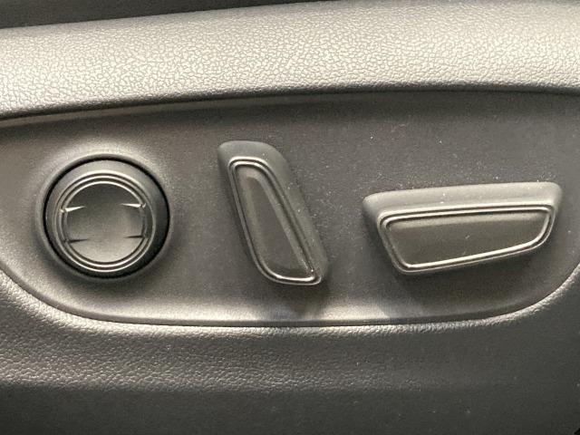 ＲＡＶ４ ハイブリッドＧ　純正９インチナビ　モデリスタエアロ　シートヒーター　ブラインドスポットモニター　レーダークルーズコントロール　トヨタセーフィティーセンス　電動リアゲート　ハンドルヒーター　オートブレーキホールド（51枚目）