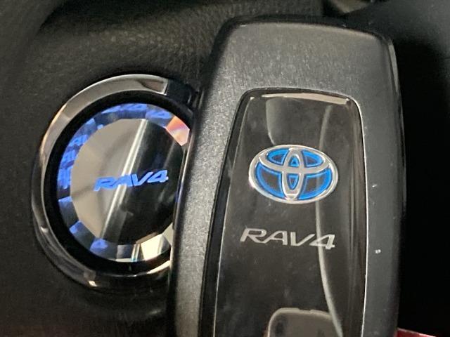 ＲＡＶ４ ハイブリッドＧ　純正９インチナビ　モデリスタエアロ　シートヒーター　ブラインドスポットモニター　レーダークルーズコントロール　トヨタセーフィティーセンス　電動リアゲート　ハンドルヒーター　オートブレーキホールド（66枚目）