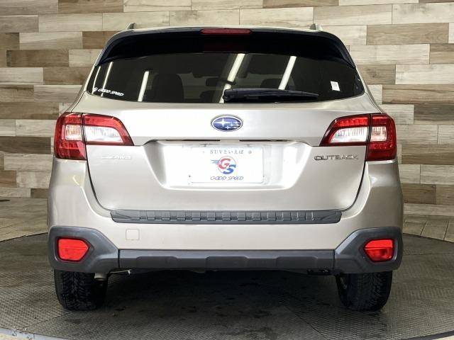 SUBARU LEGACY OUTBACK BASE GRADE