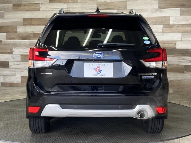 フォレスター アドバンス　純正８インチナビ　サンルーフ　本革シート　ルーフレール　レーダークルーズコントロール　アイサイト　シートヒーター　ブラインドスポットモニター　デジタルインナーミラー　電動リアゲート　ハンドルヒーター（26枚目）