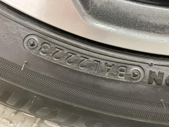 エスクァイア ハイブリッドGi プレミアムパッケージ 純正10型ナビ/フリップダウンモニター/両側電動スライドドア/衝突軽減ブレーキ/シートヒーター/ハーフレザーシート/クルーズコントロール/ビルトインETC/レーンキープ/スマートキー/バックカメラ(41枚目)