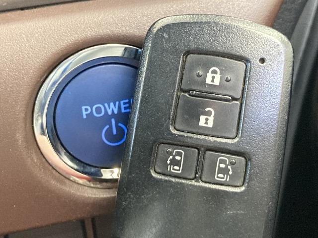 エスクァイア ハイブリッドGi プレミアムパッケージ 純正10型ナビ/フリップダウンモニター/両側電動スライドドア/衝突軽減ブレーキ/シートヒーター/ハーフレザーシート/クルーズコントロール/ビルトインETC/レーンキープ/スマートキー/バックカメラ(66枚目)