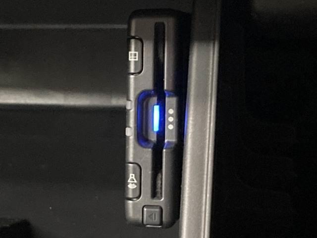 ジムニーシエラ ＪＣ　カロッツェリア８インチナビ／リフトアップ／ＭＩＤガルシアシスコ１６インチアルミホイール／ヨコハマジオランダーＡ／Ｔタイヤ／クルーズコントロール／衝突軽減ブレーキ／シートヒーター／ＥＴＣ／スマートキー（9枚目）