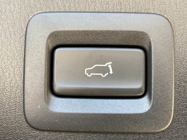 ＣＸ－５ ＸＤ　エクスクルーシブモード　純正ナビ／全周囲モニター／ＢＯＳＥサウンドシステム／ブラインドスポットモニター／電動リアゲート／ナッパーレザーシート／シートヒーターベンチレーション／ヘッドアップディスプレイ／ＥＴＣ／レーダークルーズ（8枚目）