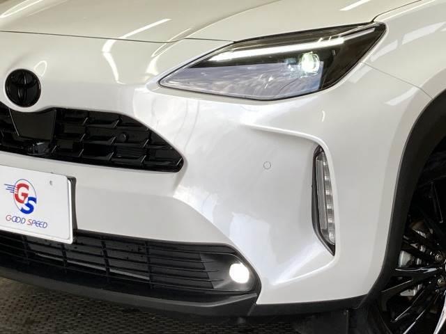 ヤリスクロス ハイブリッドＺ　ウルバーノ　純正ナビ／全周囲モニター／レーダークルーズコントロール／ハーフレザーシート／シートヒーター／ブラインドスポットモニター／ビルトインＥＴＣ／ステアリングヒーター／クリアランスソナー／ＬＥＤヘッドライト（20枚目）