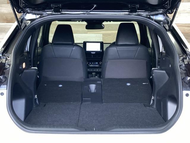 ヤリスクロス ハイブリッドＺ　ウルバーノ　純正ナビ／全周囲モニター／レーダークルーズコントロール／ハーフレザーシート／シートヒーター／ブラインドスポットモニター／ビルトインＥＴＣ／ステアリングヒーター／クリアランスソナー／ＬＥＤヘッドライト（46枚目）