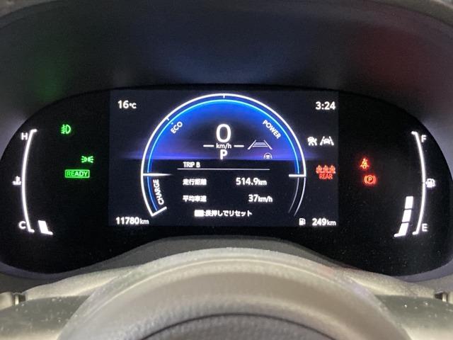 ヤリスクロス ハイブリッドＺ　ウルバーノ　純正ナビ／全周囲モニター／レーダークルーズコントロール／ハーフレザーシート／シートヒーター／ブラインドスポットモニター／ビルトインＥＴＣ／ステアリングヒーター／クリアランスソナー／ＬＥＤヘッドライト（54枚目）