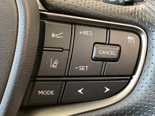 UX UX250h Fスポーツ 純正ナビ/全周囲モニター/三眼LED/サンルーフ/AC100V/電動リアゲート/レーダークルーズコントロール/ヘッドアップディスプレイ/ブラインドスポットモニター/ブラックレザーシート/シートメモリ(10枚目)